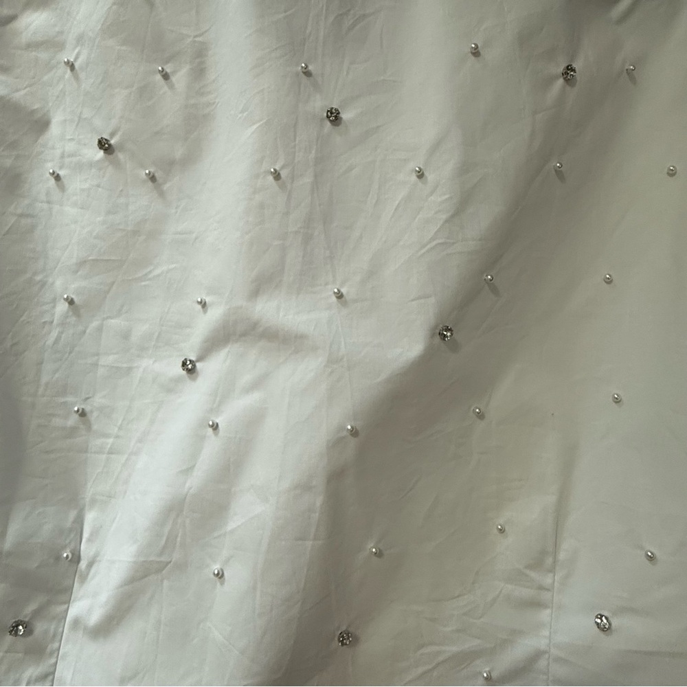 Lizette Collection White Short Sleeve Blouse with Embellishments - Picture 8 of 8